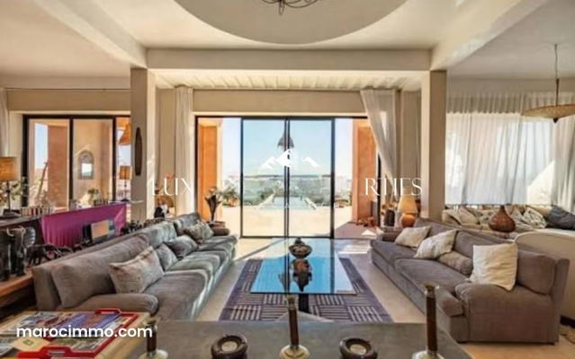 Domaine de 4 hectares en VNA avec villa de luxe — Marrakech