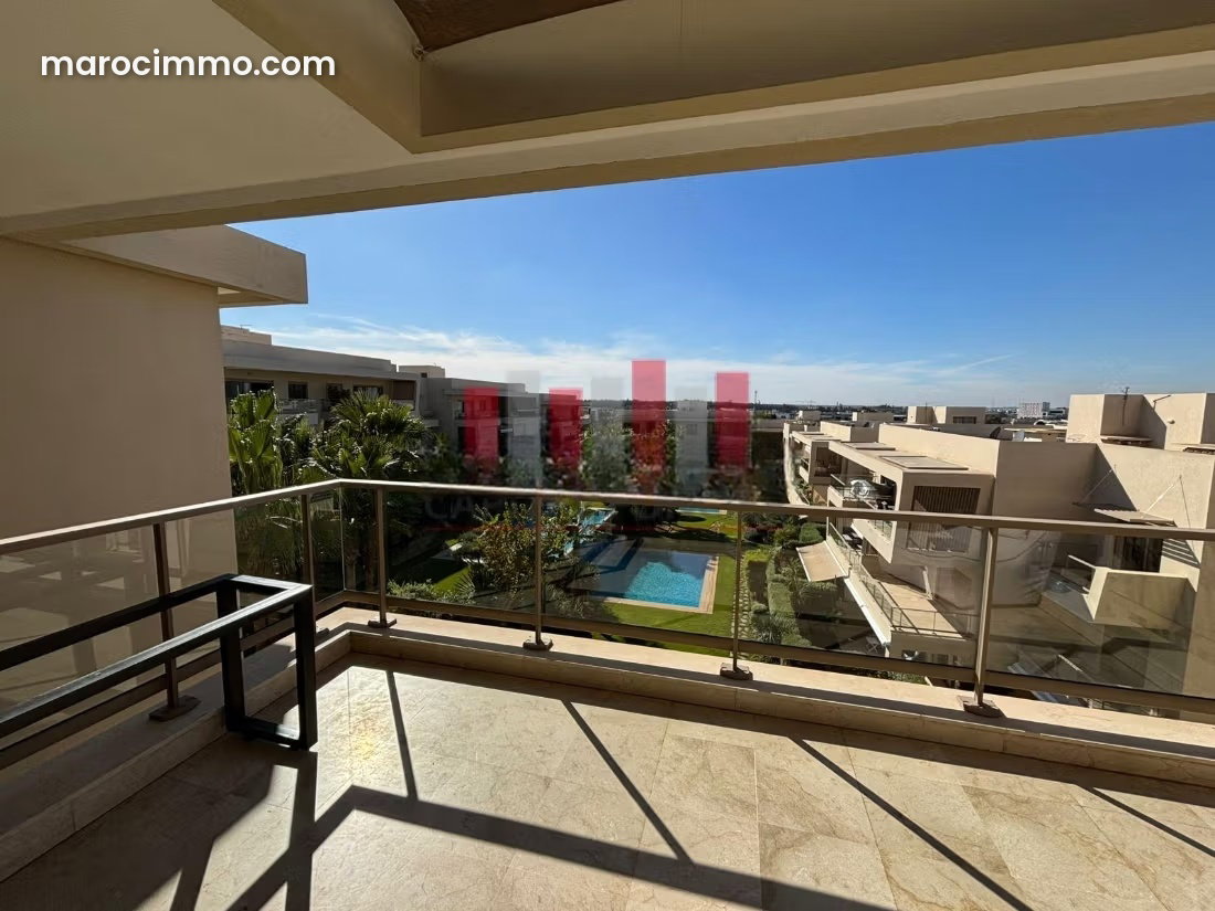 192 sqm Apartment with Terrace and Pool, Central Bouskoura — Bouskoura