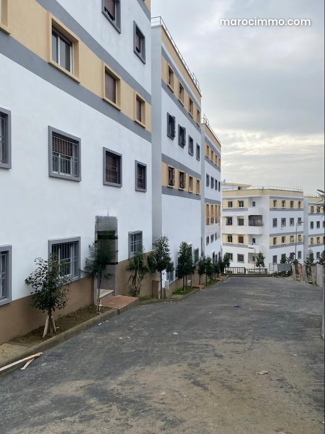 Apartment for rent in Mghogha. 3 comfortable bedrooms. Satellite dish and security — 2