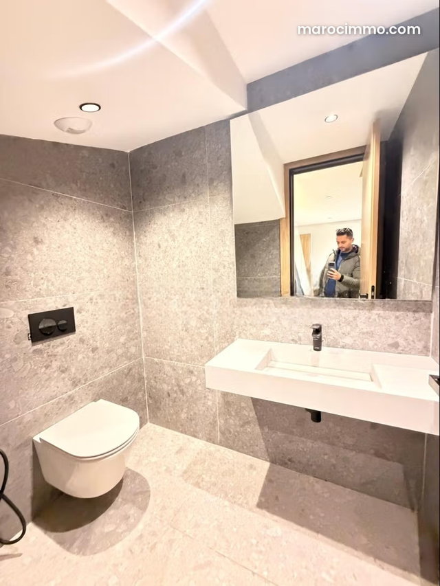 White Key Duplex for Rent — 3