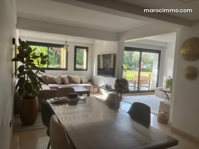 Appartement en location à Ville Verte. 3 chambres agréables. Jardin et garage — 3