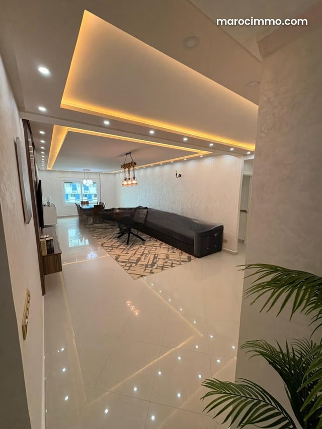 Apartment with Sea View in the Center of Tangier — 2