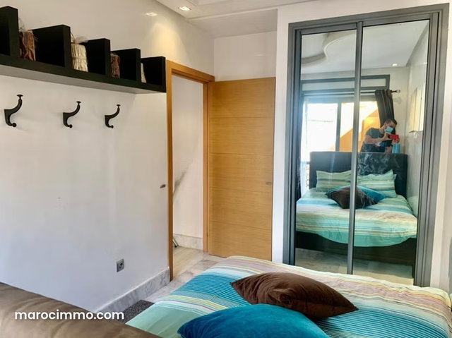 Appartement à louer à Maârif. 1 Pièce. Bien meublé — 4