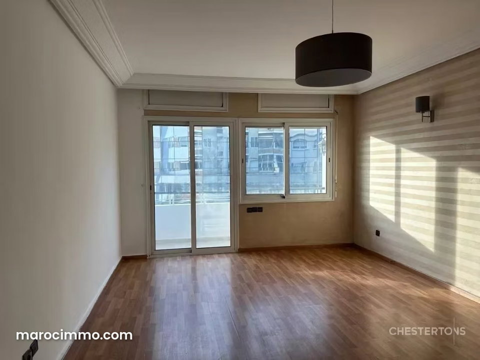 2-Bedroom Apartment in Racine, Casablanca