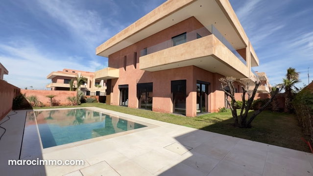 À VENDRE: Villa neuve haut standing avec piscine privée et équipements sportifs – Route de l’Ourika 15 min de Marrakech — 3
