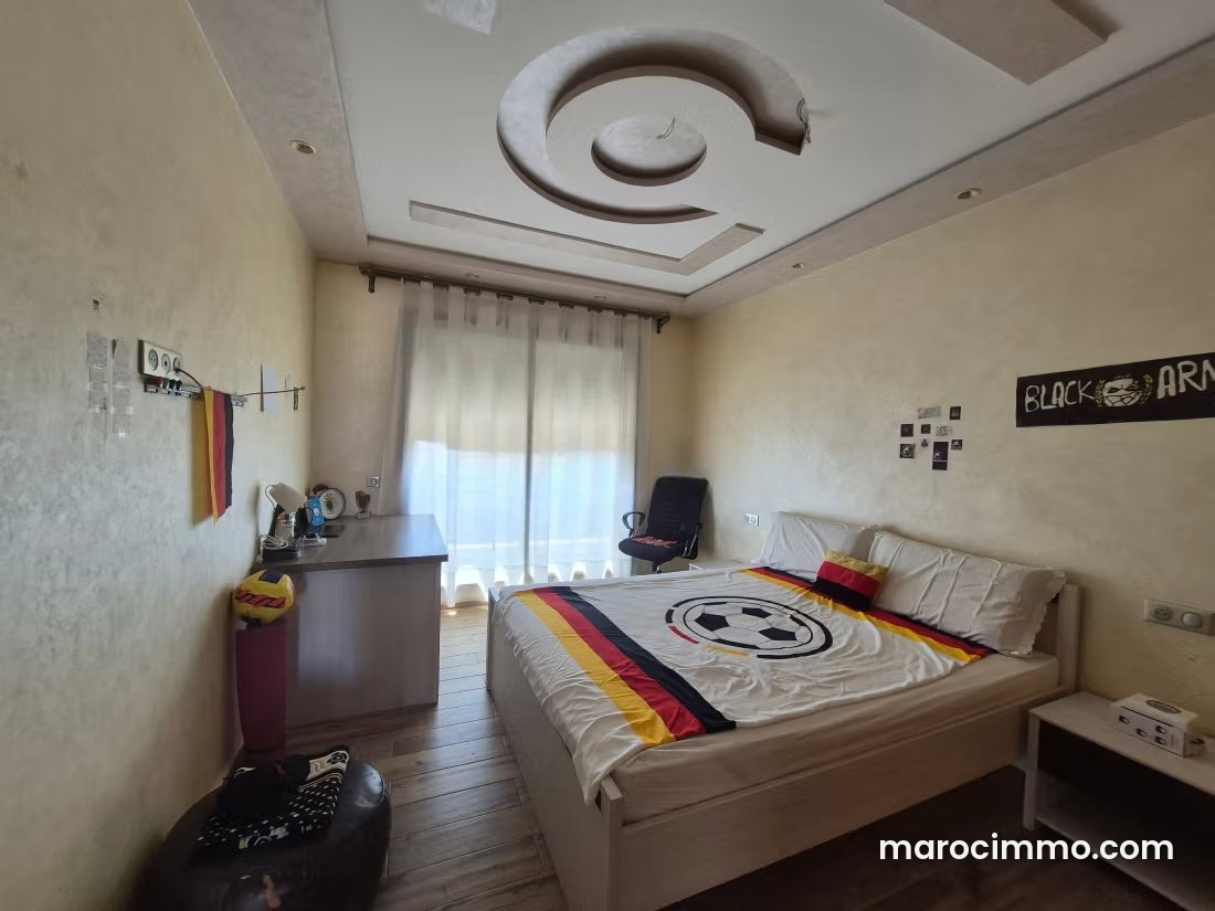 5-Bedroom Villa with Swimming Pool, Central Bouskoura — Bouskoura