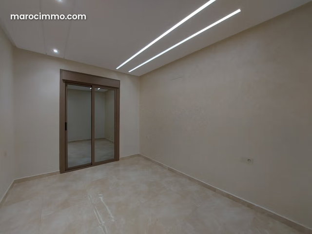 Appartement à l'achat à Saïdia. 2 belles chambres salon — 4