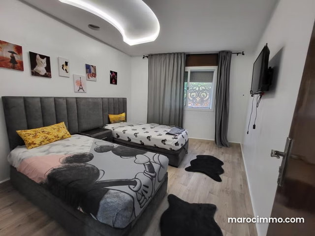 Somptueuse villa à vendre à M'Diq. 7 chambres agréables. Bien meublé — 4