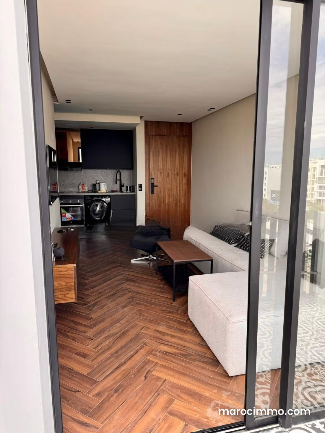 Furnished 45 m² Studio with Terrace, Quartier des Hôpitaux, Casablanca — Casablanca