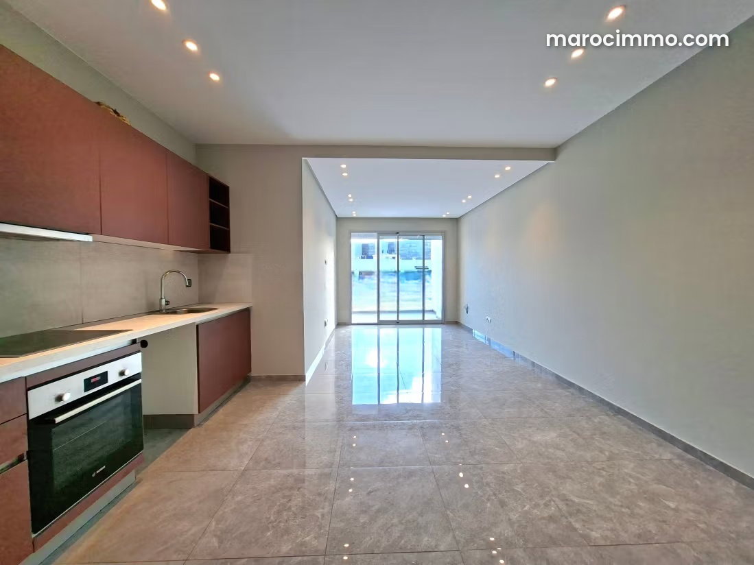70 m² Apartment with Two Terraces, Ferme Bretone, Casablanca — Casablanca
