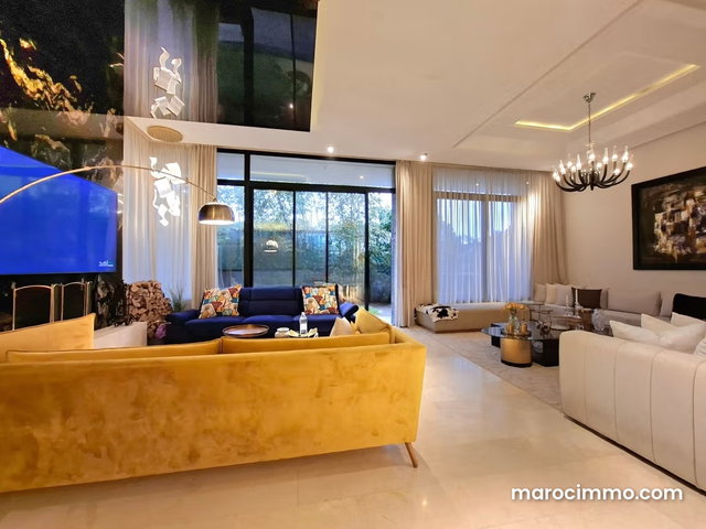 Villa de Luxe Vue sur Mer à Vendre à Dar Bouazza — 5