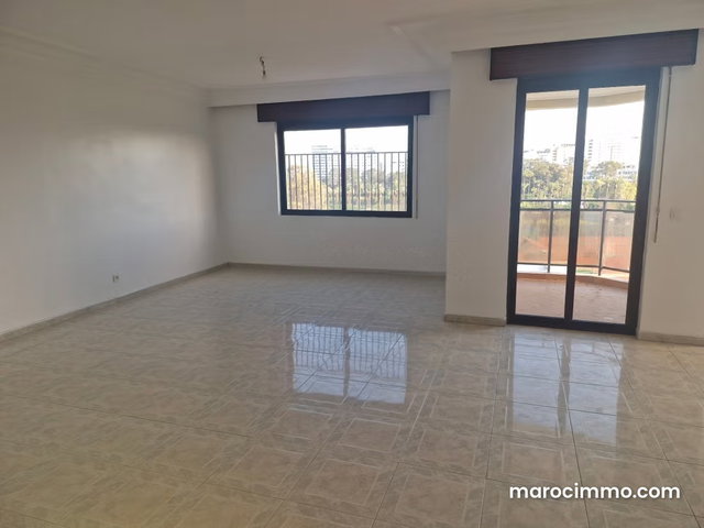 Beautiful apartment for rent in Gauthier. 3 bedrooms. Nice terrace — 3