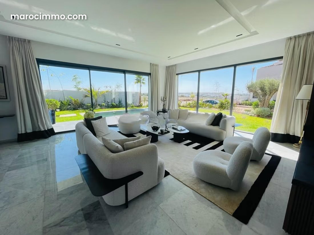750 sqm Villa with Pool and Garden for Rent, Bouskoura Ville Verte — Bouskoura