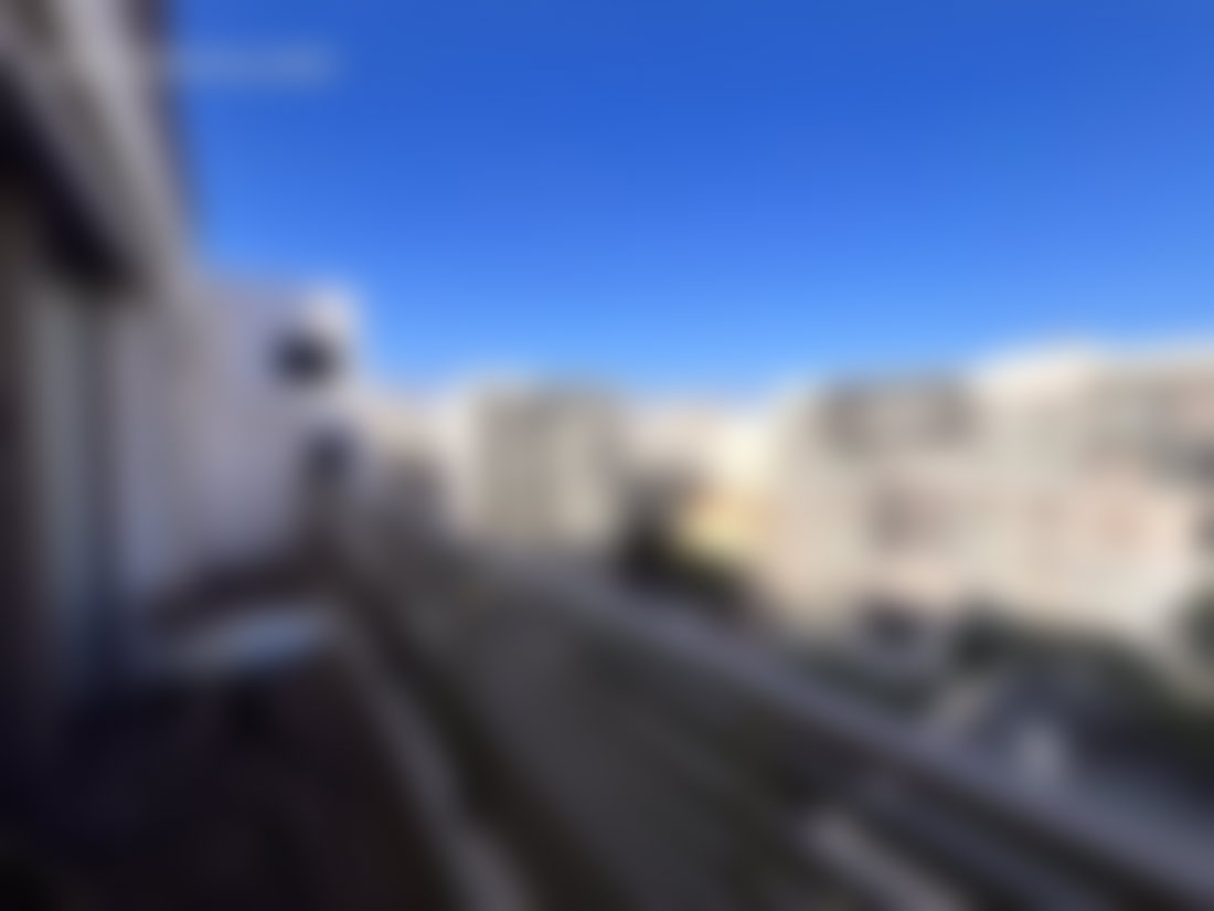 شقة مفروشة جديدة للبيع بحي الأميرات في الدار البيضاء