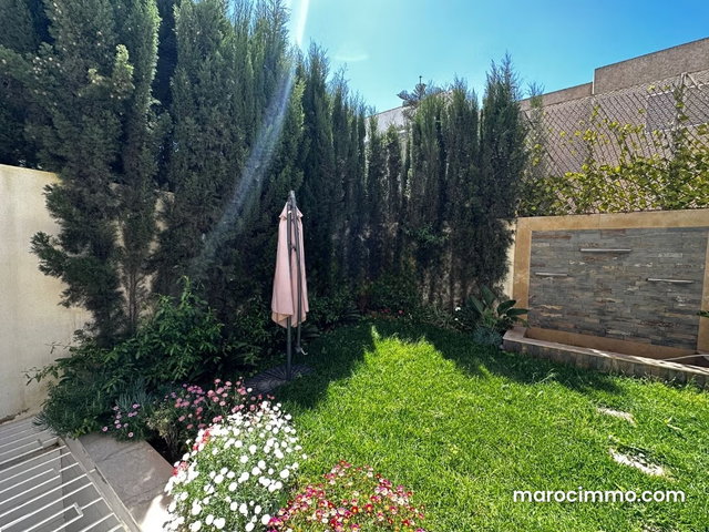 Superbe Villa à Vendre à Almaz — 2