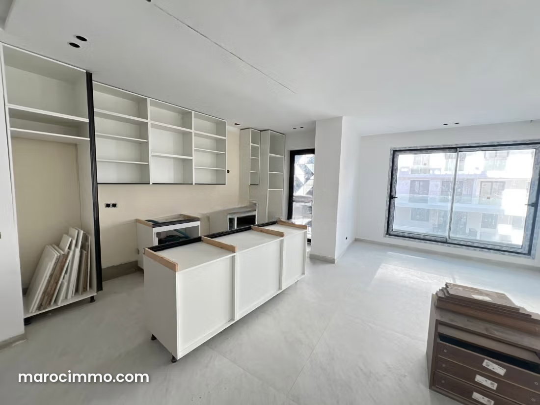 3-Bedroom Apartment with Sea Views, Sania, Tangier — Tangier