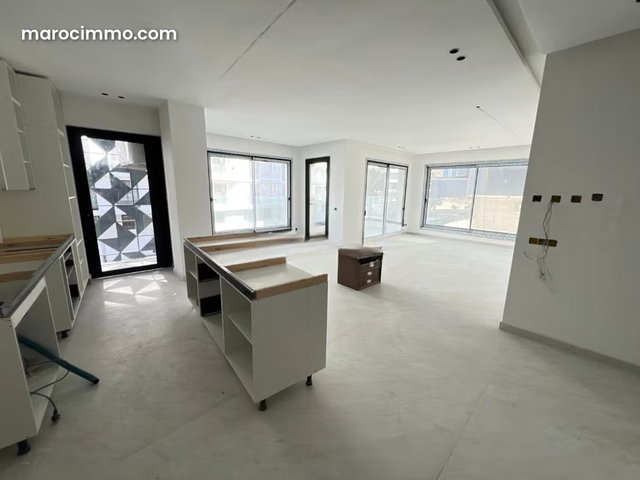 Luxury Sea View Apartment — 2