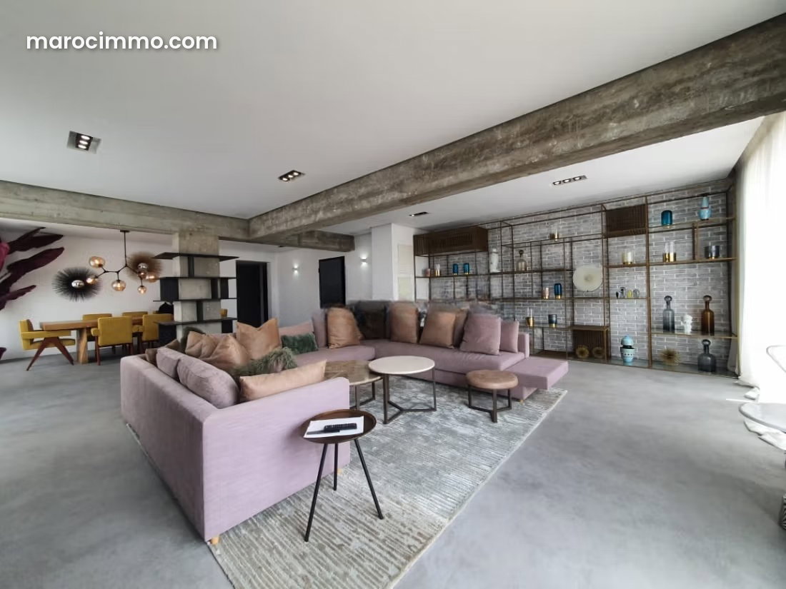 200 sqm Furnished Apartment with Terrace, Racine, Casablanca — Casablanca