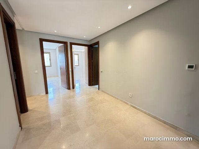 Princesses/Vacant Apartment 137m 3 Bedrooms — 4