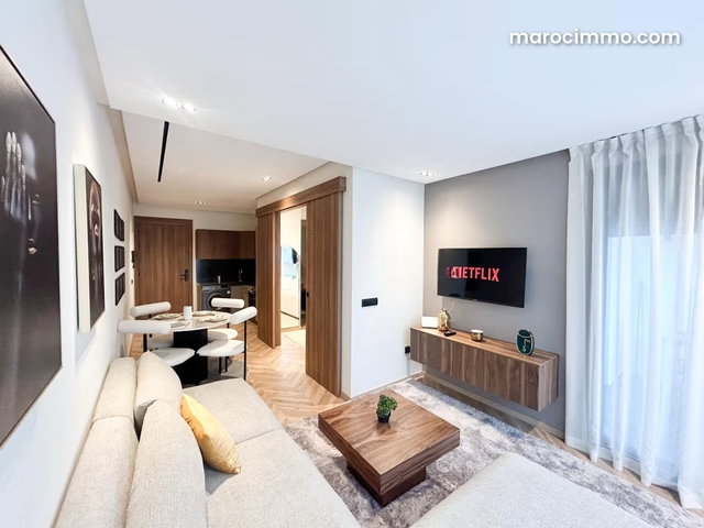 Studio central en plein Riviera avec balcon — 3
