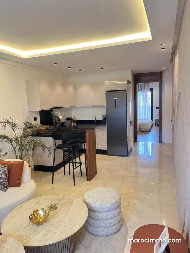 Appartement en location à Les Hôpitaux. 1 Pièce — 2