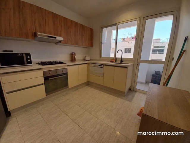 Location appartement meublé avec terrasse — 2