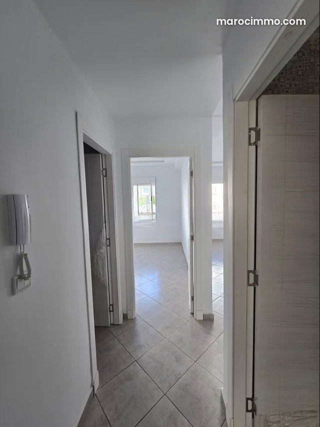 Villa de luxe à vendre en Centre. Surface totale 300 m². Bien meublé — 3