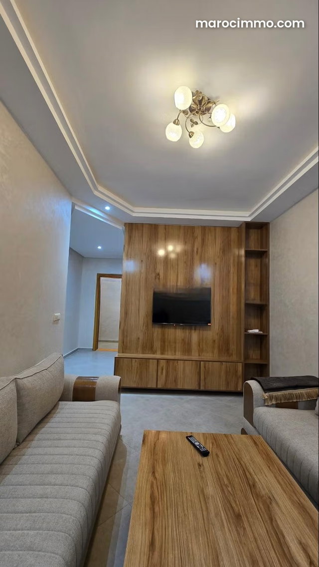 Superbe appartement à vendre à Martil. 2 belles chambres. Bien meublé — 2