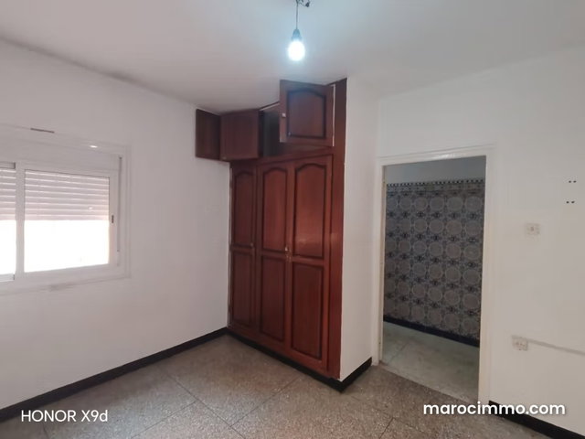 Joli appart 2 etg hay sourate ain brja 3300 dh — 4