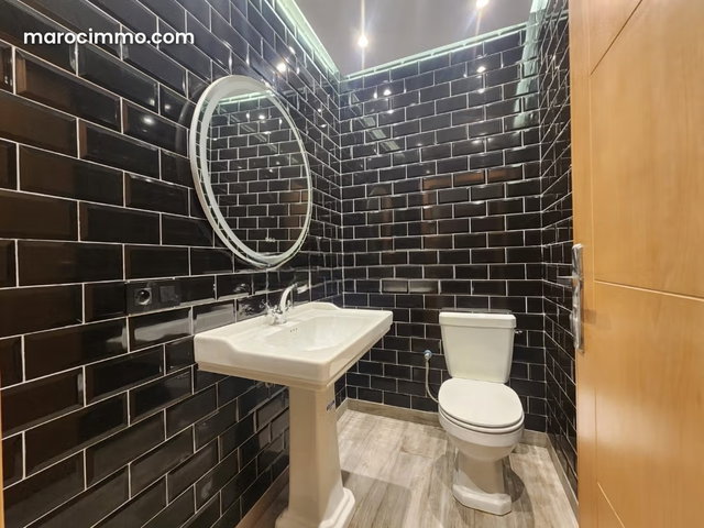 Luxueuse appartement en plein centre de gueliz — 5