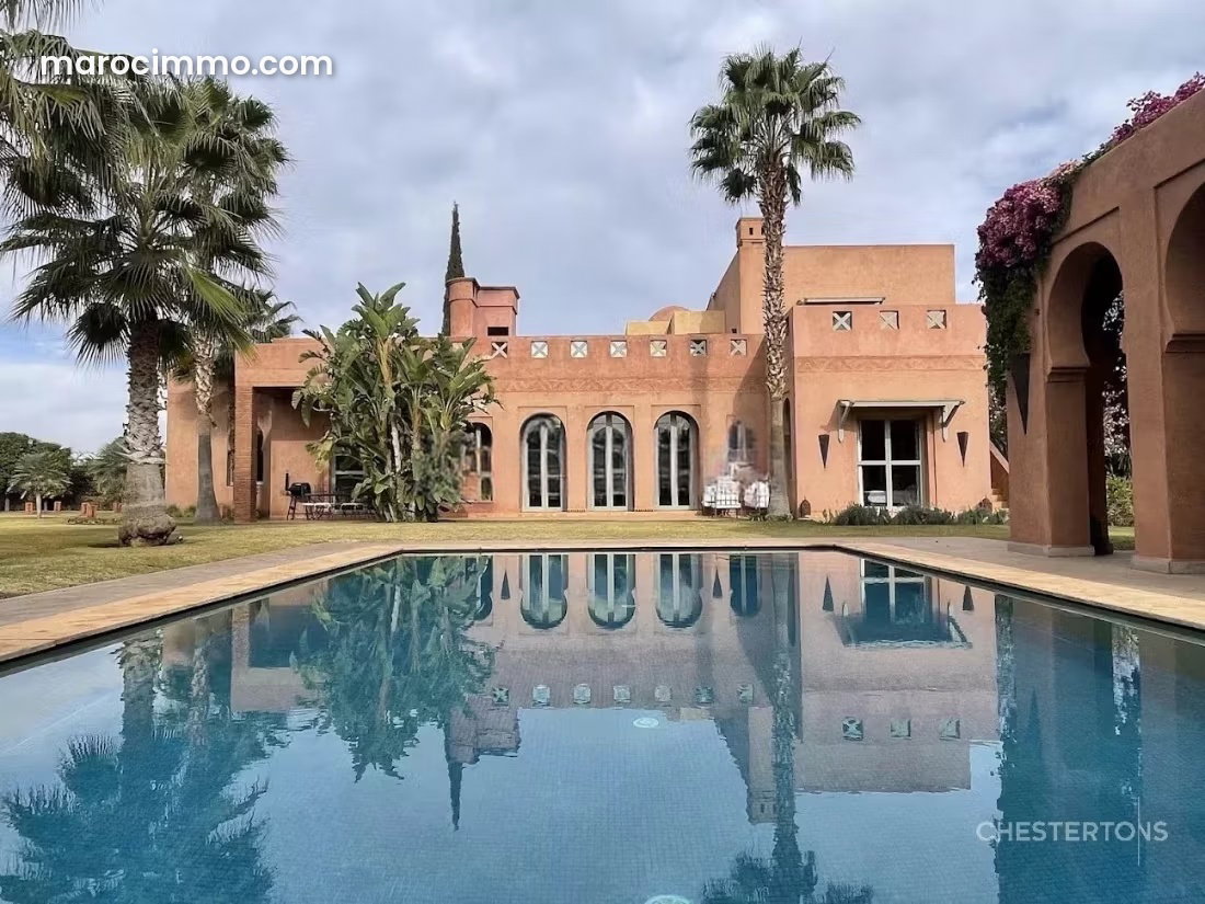 488 m² Villa with Pool and Atlas Mountain Views, Ourika Road, Marrakech — Marrakesh