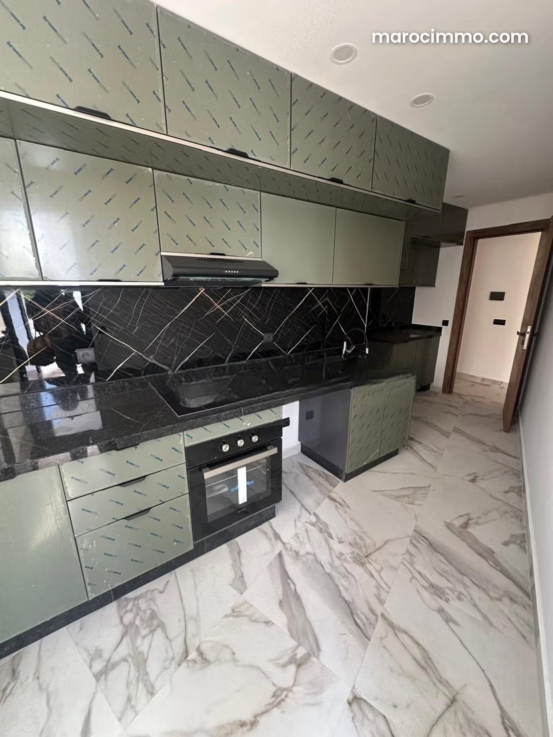 Two-bedroom apartment with terrace for rent in Haut Agdal, Rabat — Rabat