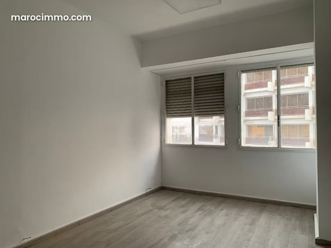 64 sqm office on the 9th floor in Sidi Belyout, Casablanca — Casablanca