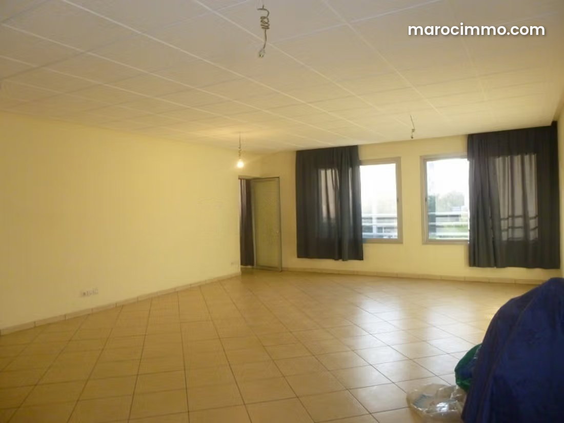 70 sqm Office for Rent in Tantonville, Casablanca — Casablanca