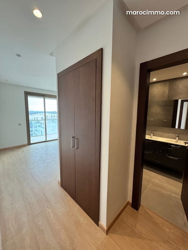 Appartement à louer Rabat, Souissi — 5