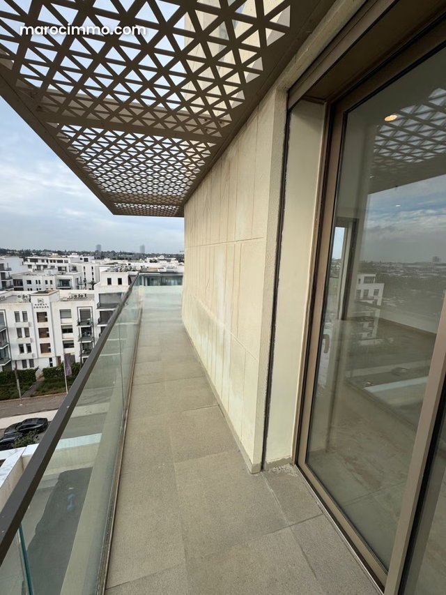 Appartement à louer Rabat, Souissi — 2