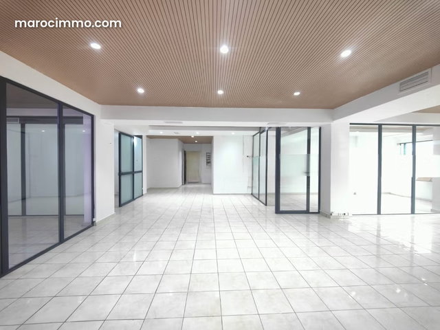 Bureaux à louer à Gauthier. Superficie 137 m² — 4