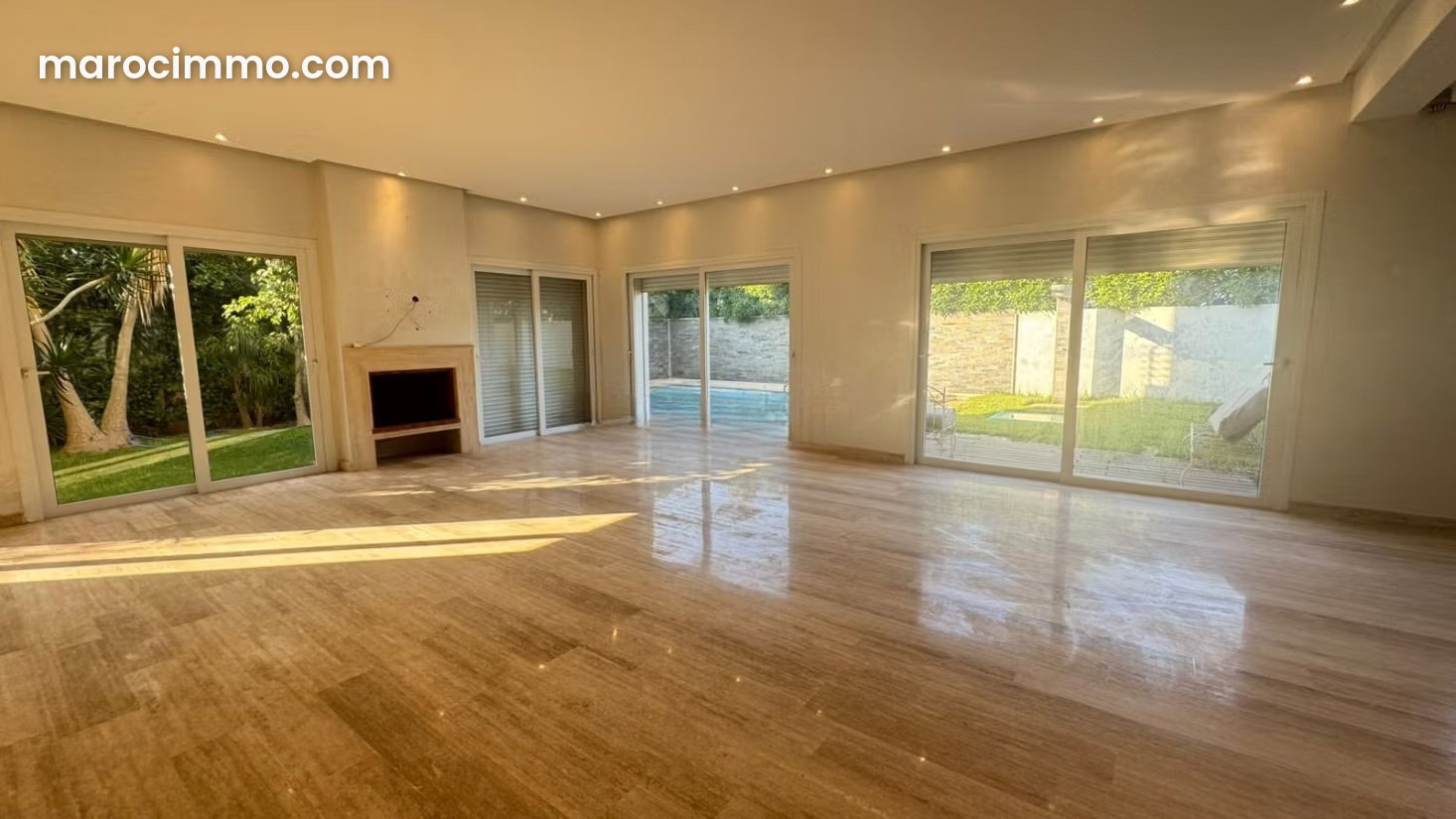 600 sqm Villa with Swimming Pool, Ville Verte, Bouskoura — Bouskoura