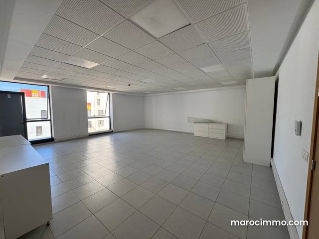 Beautiful Office Plateau for Rent — 5