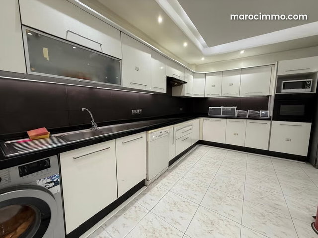 Gauthier/Apartment for Sale 148m² 3 Bedrooms — 4