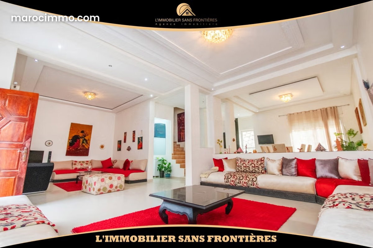 Villa meublée à louer à Les Portes de Marrakech, Marrakech — Jardin privé — 230 m²