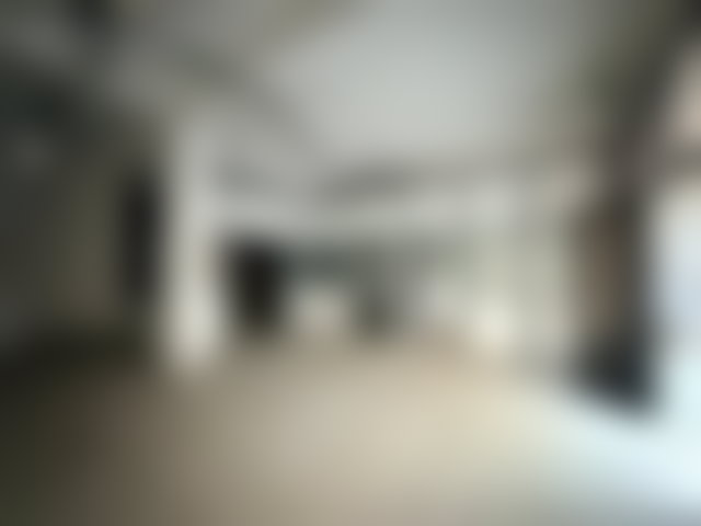 محل تجاري مهيّأ للكراء بحي راسين الدار البيضاء — 2