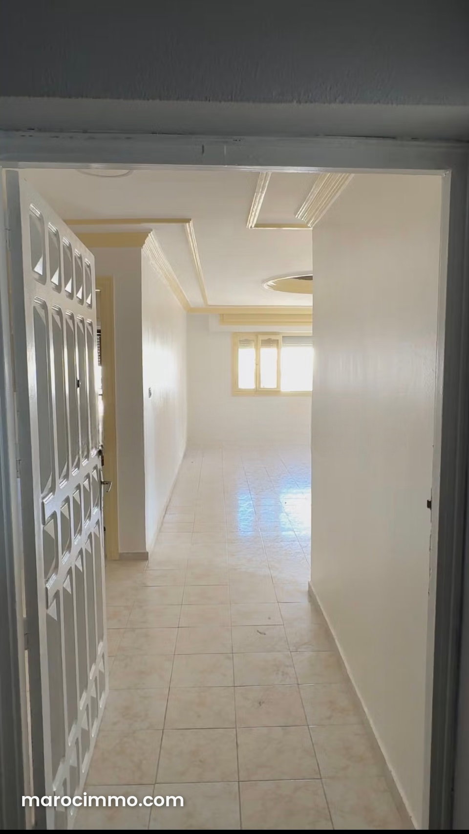 For Sale: Beautiful Apartment in Administrative Area. 218 m². Elevator and Balcony