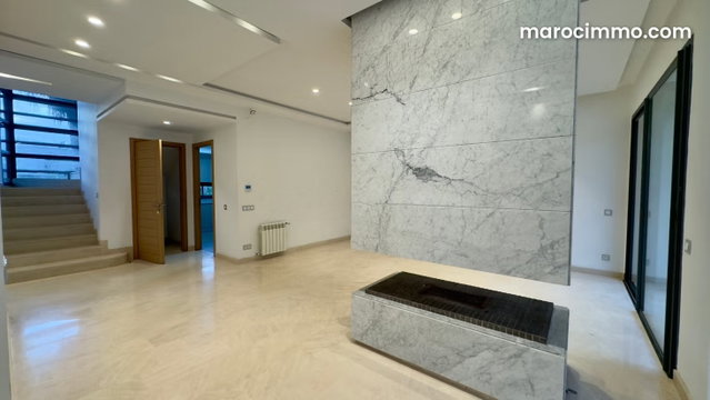 Location sublime villa vide 4 chambres — 5