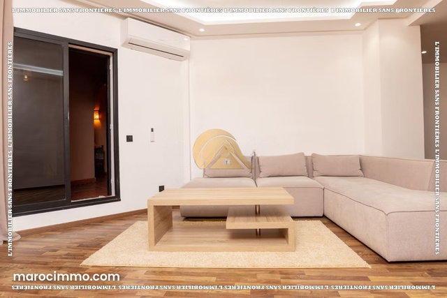 Appartement à vendre à Guéliz, Marrakech — Sol en parquet — 98 m² — 2