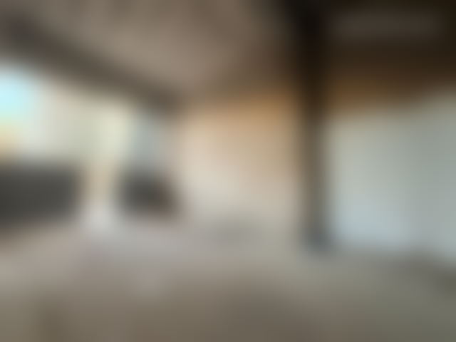 محل تجاري واسع للكراء بحي بالمير في الدار البيضاء — الدار البيضاء