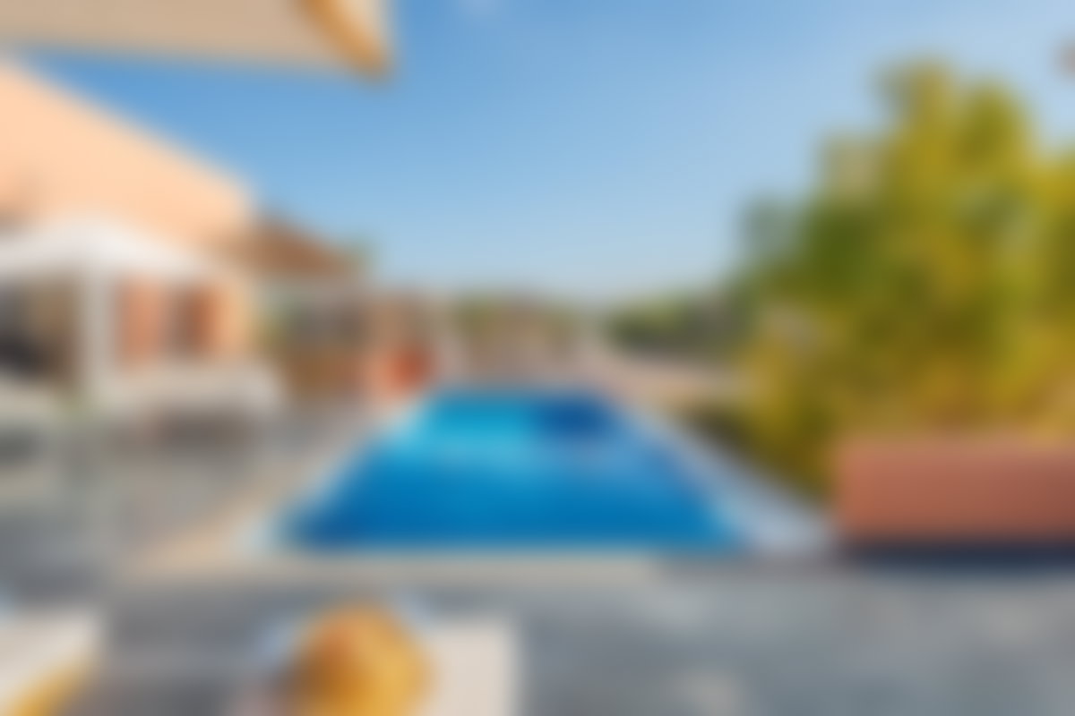 Villa contemporaine 700 m², piscine chauffée, Amelkis Marrakech