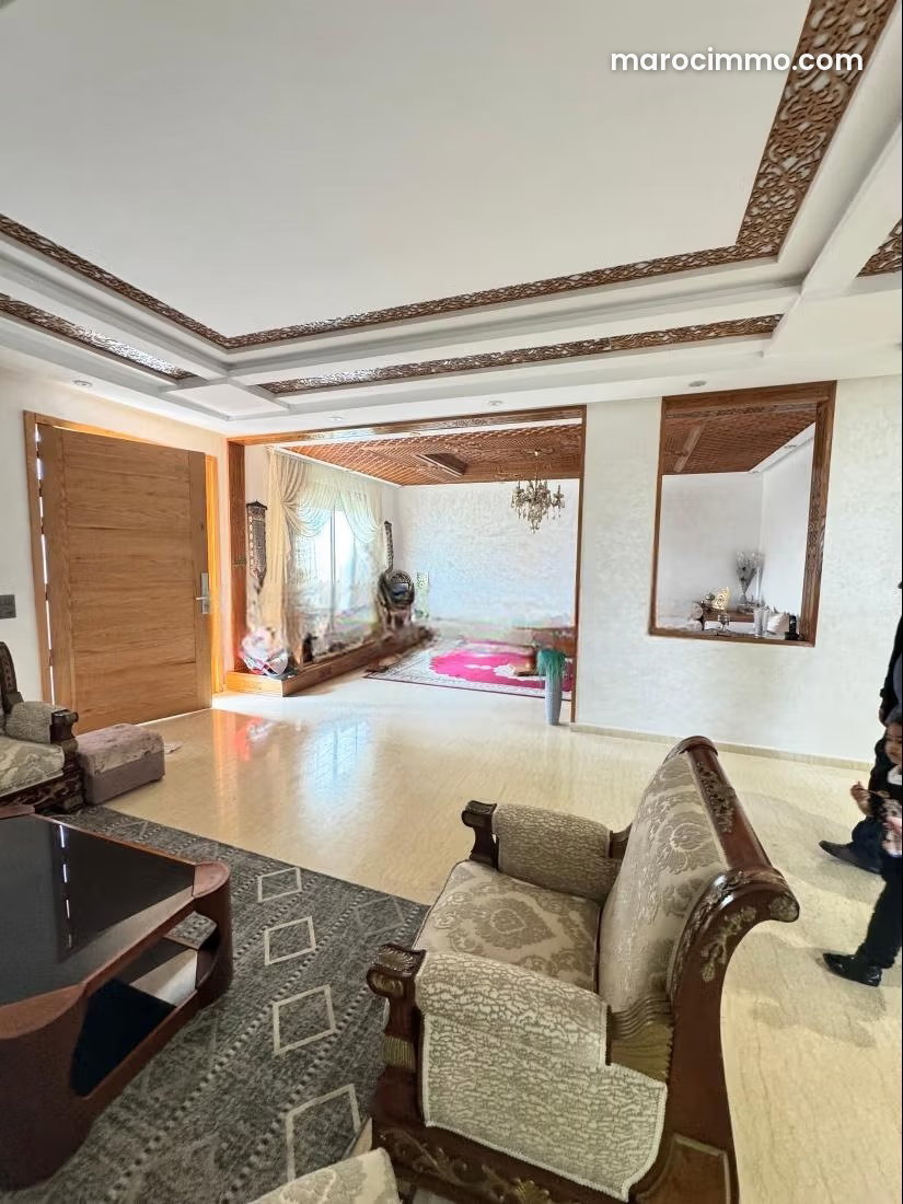 510 m² Sea-View Villa with Swimming Pool, Harhoura, Temara — Temara