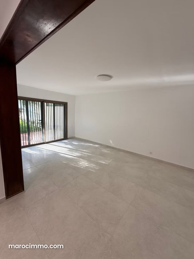Triplex a la location vide a ain Diab 26000dh — 4
