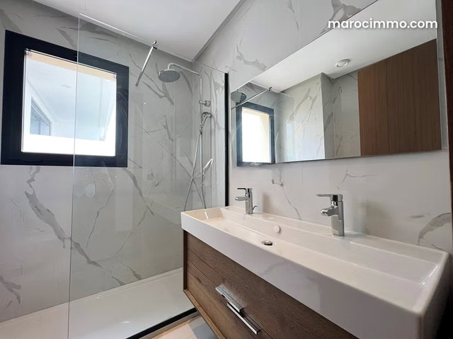2-Bedroom Apartment for Rent in a Secure Complex with Pool in Green City — 5